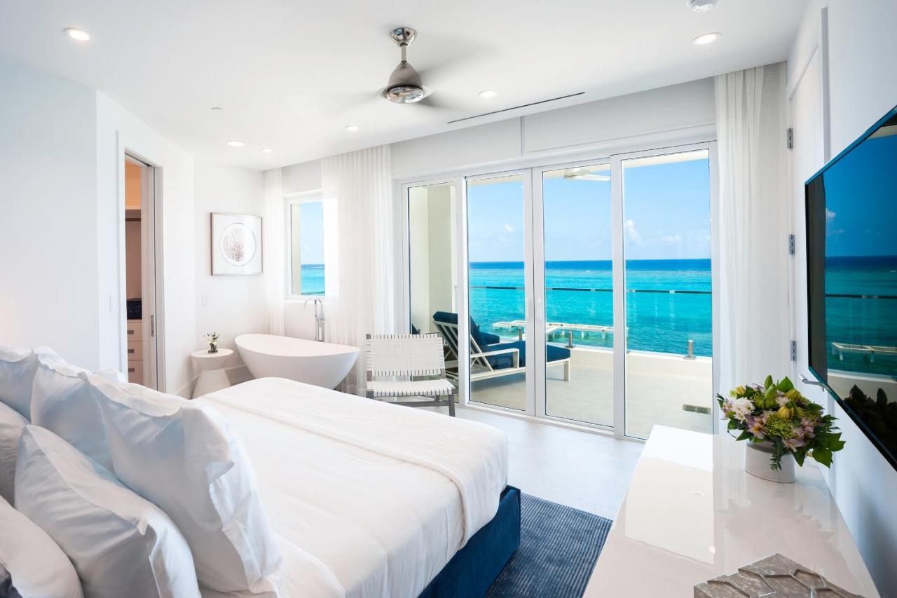 Rum Point Club Residences Driftwood Village Exterior foto