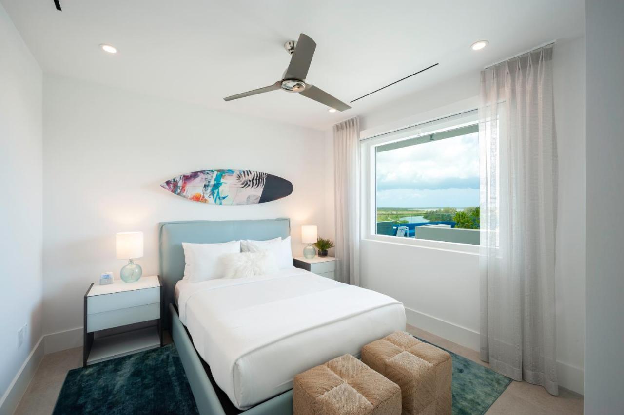 Rum Point Club Residences Driftwood Village Exterior foto