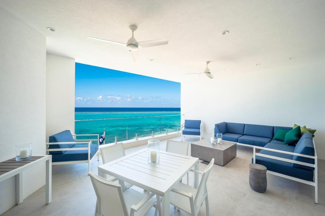 Rum Point Club Residences Driftwood Village Exterior foto