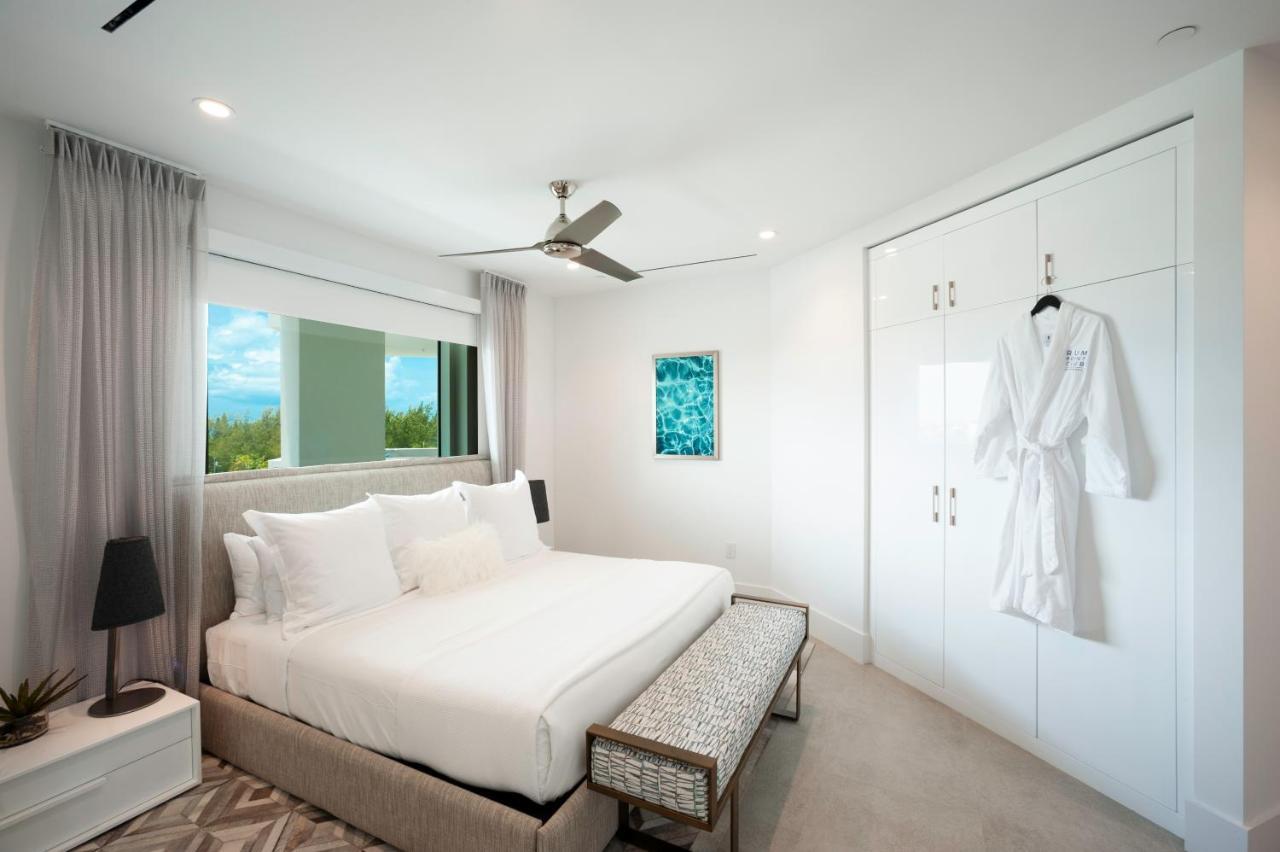 Rum Point Club Residences Driftwood Village Exterior foto