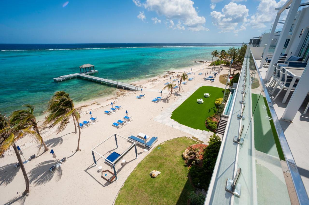 Rum Point Club Residences Driftwood Village Exterior foto